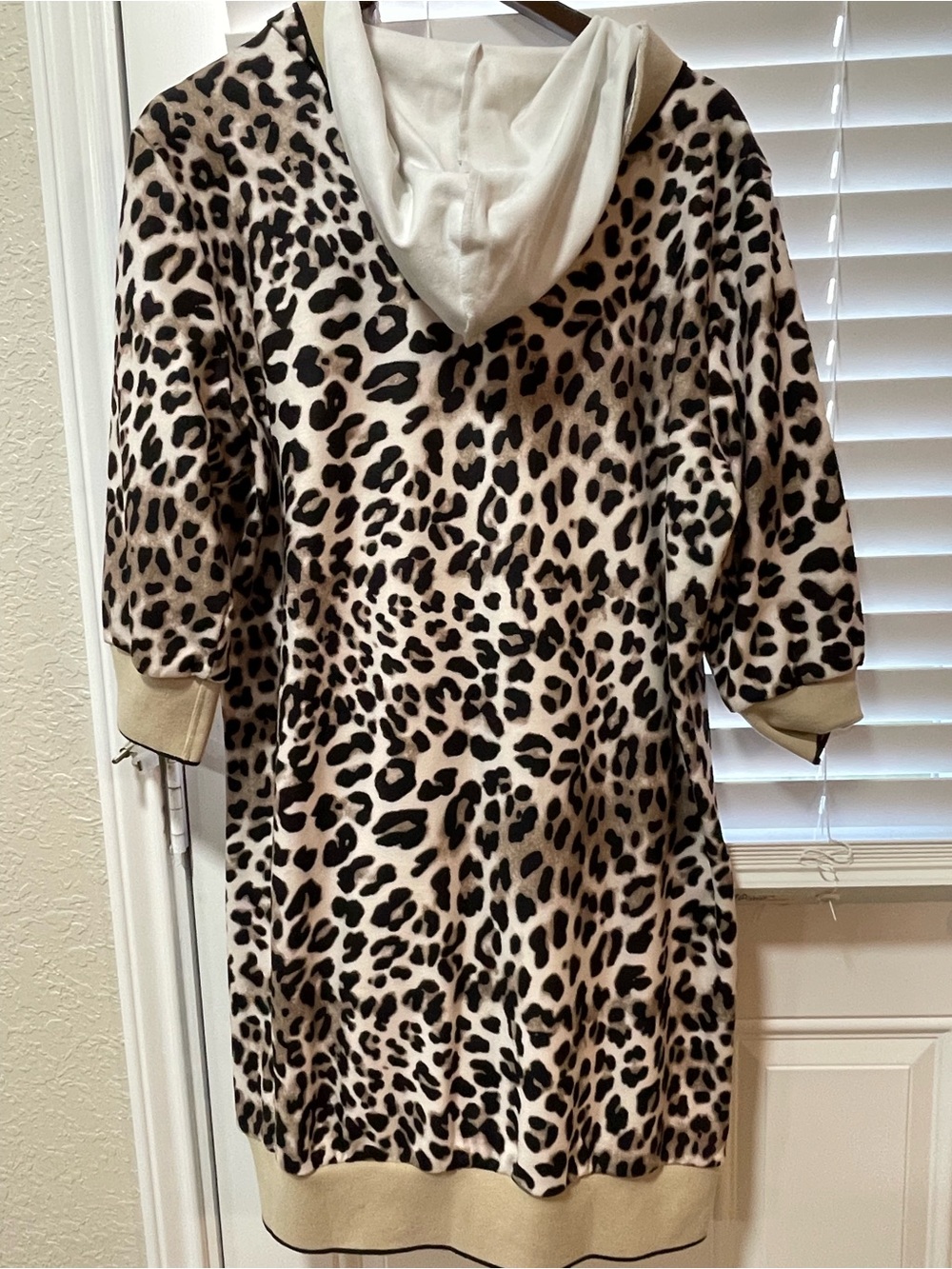 Leopard Print Hooded Long-Sleeve Dress in Beige and Black